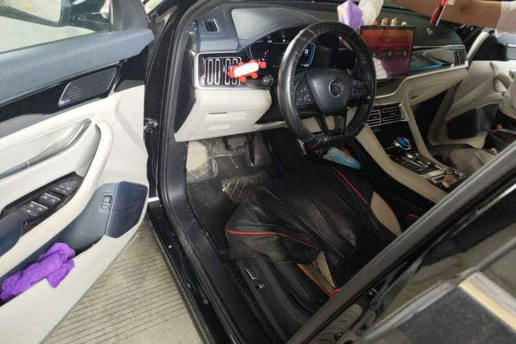 Used BYD Song PLUS New Energy 2021 DM-i 110KM Flagship Model Driver Seat