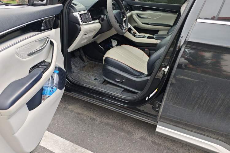 Used BYD Song PLUS New Energy 2021 DM-i 110KM Flagship PLUS Driver Seat