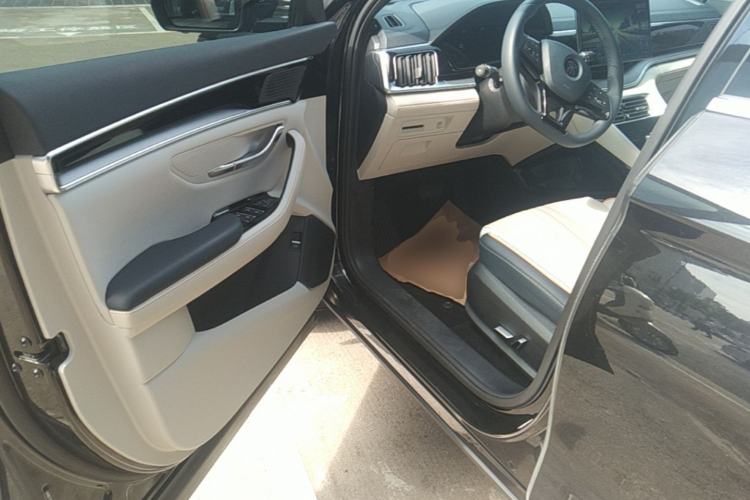 Used BYD Song PLUS New Energy 2021 DM-i 110KM Flagship Model Driver Seat