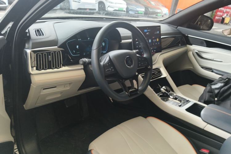 Used BYD Song PLUS New Energy 2021 DM-i 110KM Flagship Model Driver Seat