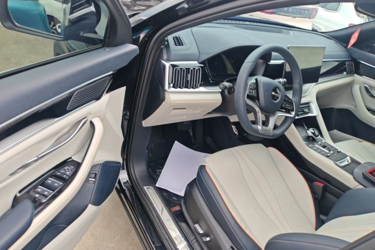 Used BYD Song PLUS New Energy 2021 DM-i 110KM Flagship PLUS Driver Seat