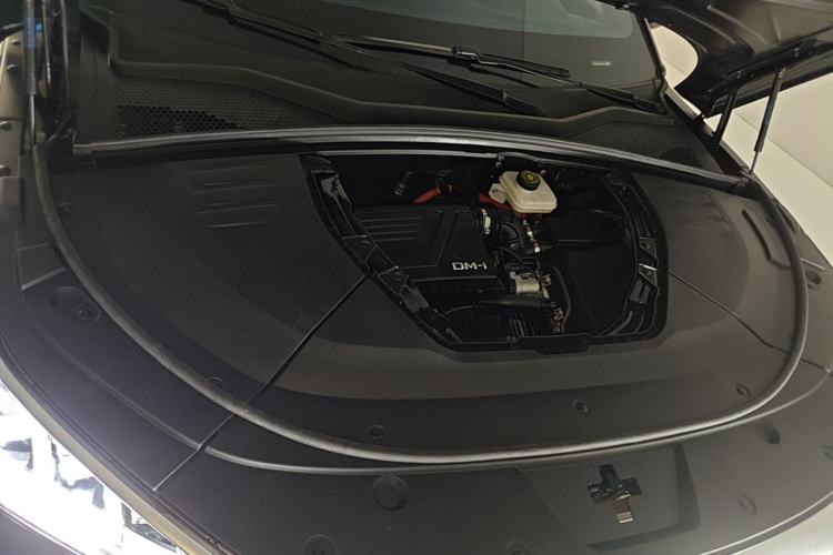 Used BYD Song PLUS New Energy 2021 DM-i 110KM Flagship PLUS Engine Bay