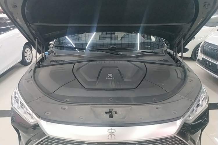 Used BYD Song PLUS New Energy 2021 DM-i 110KM Flagship Model Engine Bay