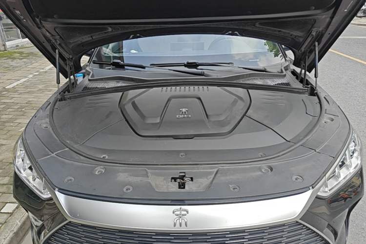 Used BYD Song PLUS New Energy 2021 DM-i 51KM Prestige Model Engine Bay