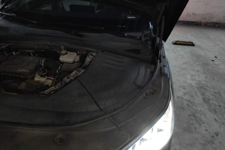 Used BYD Song PLUS New Energy 2021 DM-i 110KM Flagship Model Engine Bay Left