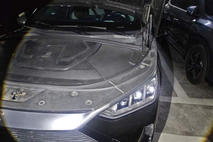 Used BYD Song PLUS New Energy 2021 DM-i 110KM Flagship PLUS Engine Bay Left