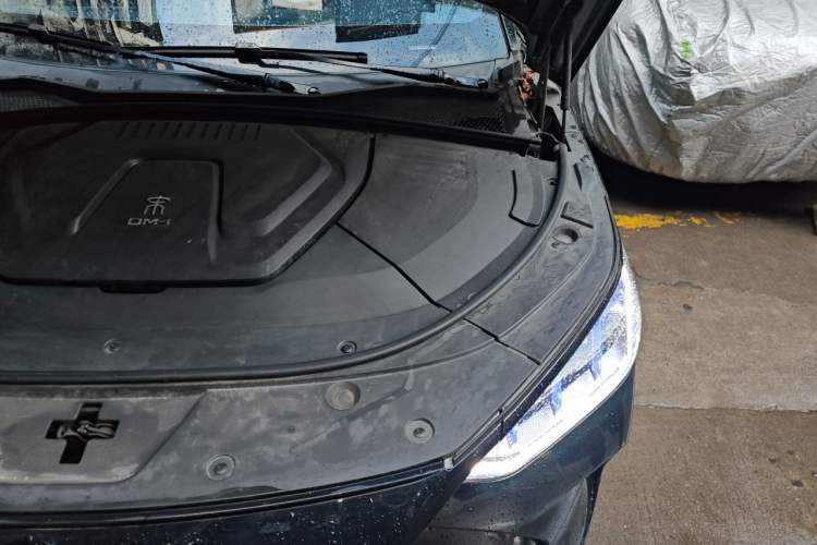 Used BYD Song PLUS New Energy 2021 DM-i 110KM Flagship PLUS Engine Bay Left