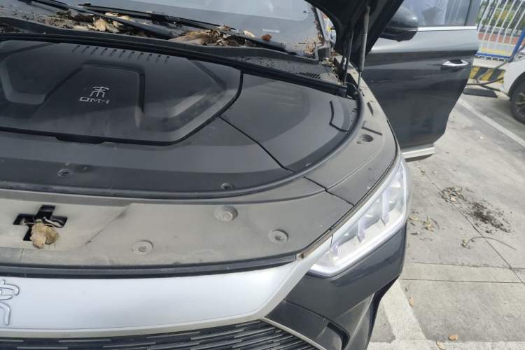 Used BYD Song PLUS New Energy 2021 DM-i 110KM Flagship PLUS 5G Edition Engine Bay Left