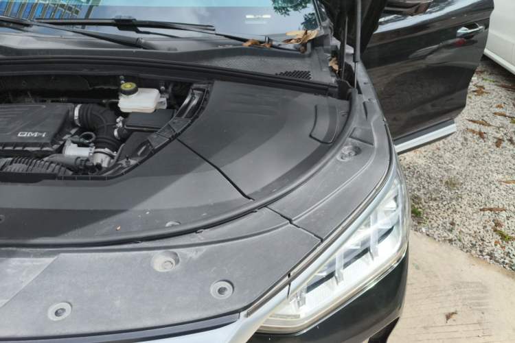 Used BYD Song PLUS New Energy 2021 DM-i 110KM Flagship PLUS Engine Bay Left