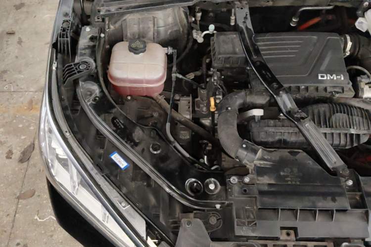 Used BYD Song PLUS New Energy 2021 DM-i 110KM Flagship PLUS Engine Bay Right