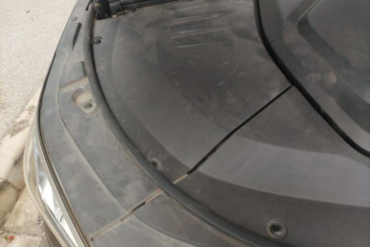Used BYD Song PLUS New Energy 2021 DM-i 110KM Flagship Model Engine Bay Right