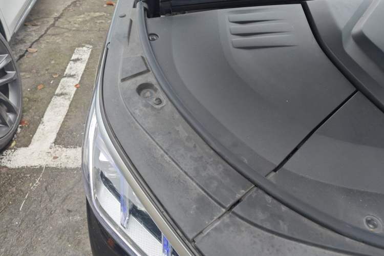 Used BYD Song PLUS New Energy 2021 DM-i 110KM Flagship PLUS Engine Bay Right