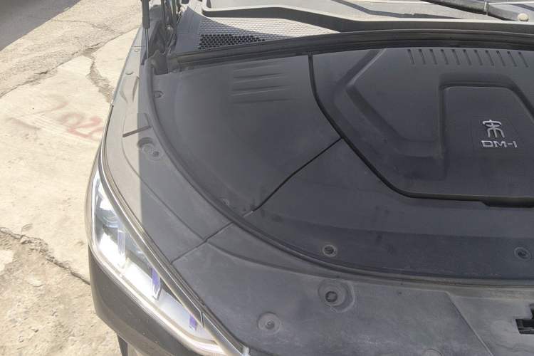 Used BYD Song PLUS New Energy 2021 DM-i 110KM Flagship Model Engine Bay Right