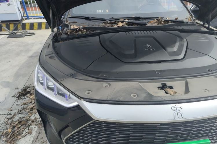Used BYD Song PLUS New Energy 2021 DM-i 110KM Flagship PLUS 5G Edition Engine Bay Right