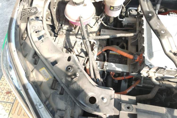 Used BYD Song PLUS New Energy 2021 EV Deluxe Model Engine Bay Right