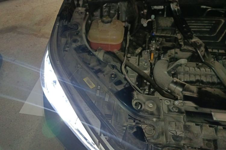 Used BYD Song PLUS New Energy 2021 DM-i 51KM Prestige Model Engine Bay Right