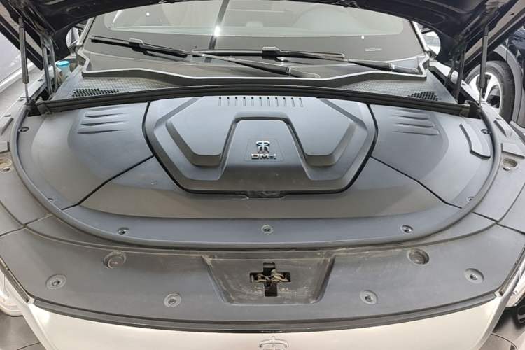 Used BYD Song PLUS New Energy 2021 DM-i 110KM Flagship PLUS Engine Bay