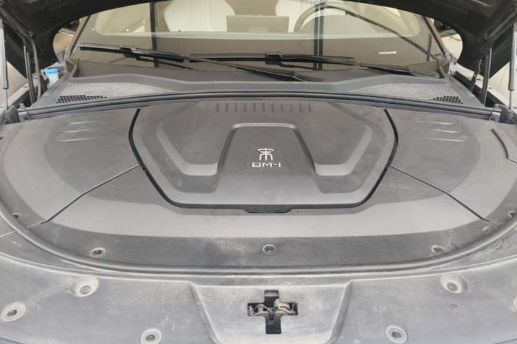 Used BYD Song PLUS New Energy 2021 DM-i 110KM Flagship Model Engine Bay