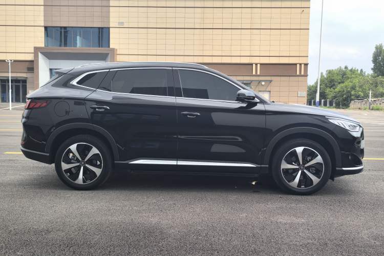 Used BYD Song PLUS New Energy 2021 DM-i 110KM Flagship PLUS Exterior 3