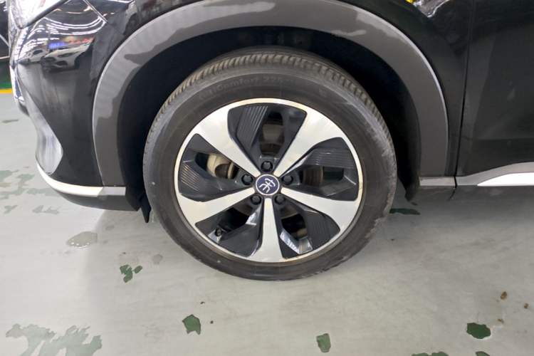 Used BYD Song PLUS New Energy 2021 DM-i 110KM Flagship Model Exterior 4