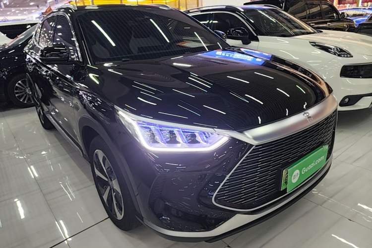 Used BYD Song PLUS New Energy 2021 DM-i 110KM Flagship Model Front Right 45 Deg