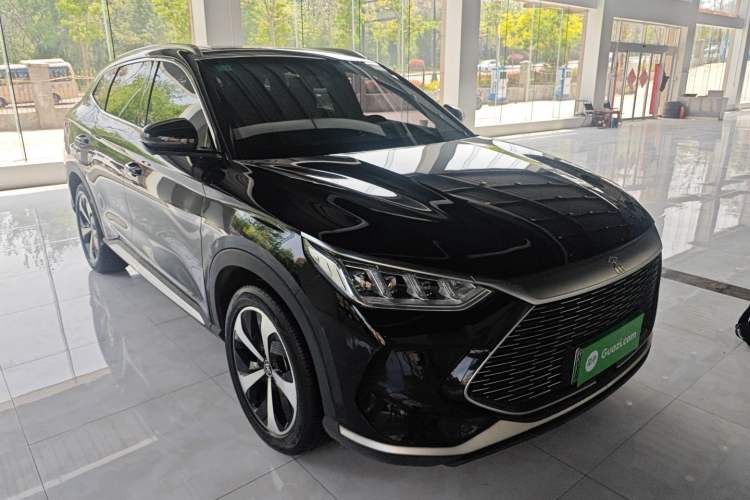 Used BYD Song PLUS New Energy 2021 DM-i 110KM Flagship PLUS Front Right 45 Deg