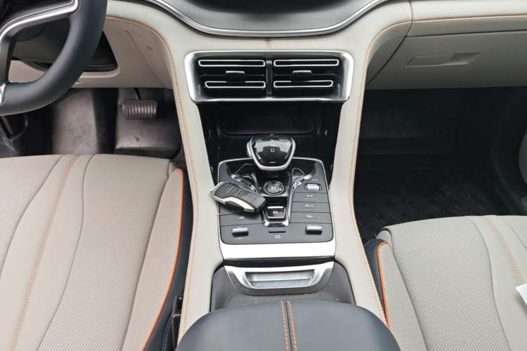 Used BYD Song PLUS New Energy 2021 DM-i 110KM Flagship PLUS Gear Lever