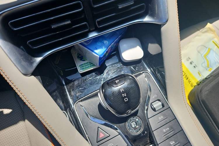 Used BYD Song PLUS New Energy 2021 DM-i 110KM Flagship PLUS Gear Lever
