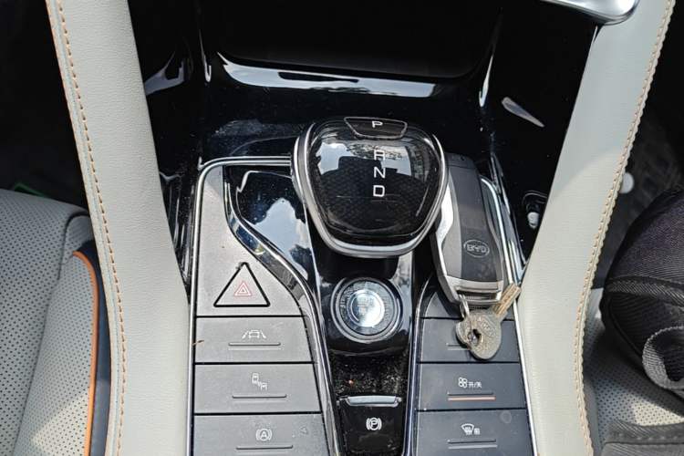 Used BYD Song PLUS New Energy 2021 DM-i 51KM Prestige Model Gear Lever