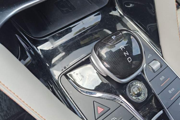 Used BYD Song PLUS New Energy 2021 DM-i 110KM Flagship PLUS Gear Lever