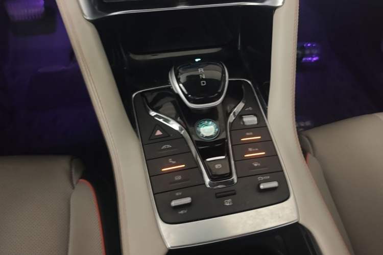 Used BYD Song PLUS New Energy 2021 DM-i 110KM Flagship PLUS Gear Lever