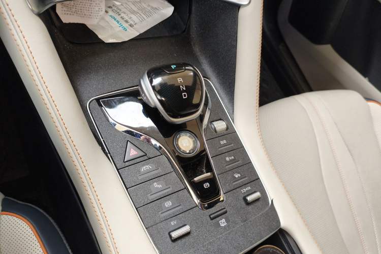 Used BYD Song PLUS New Energy 2021 DM-i 110KM Flagship PLUS Gear Lever