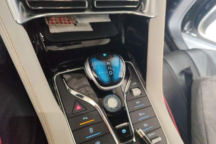Used BYD Song PLUS New Energy 2021 DM-i 110KM Flagship Model Gear Lever