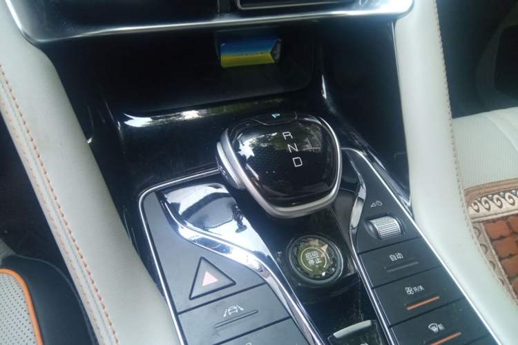 Used BYD Song PLUS New Energy 2021 DM-i 51KM Prestige Model Gear Lever