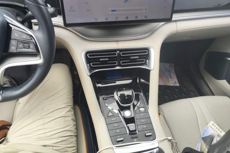 Used BYD Song PLUS New Energy 2021 DM-i 110KM Flagship PLUS 5G Edition Gear Lever