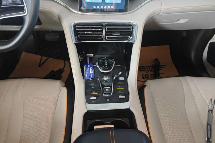 Used BYD Song PLUS New Energy 2021 DM-i 110KM Flagship PLUS Gear Lever
