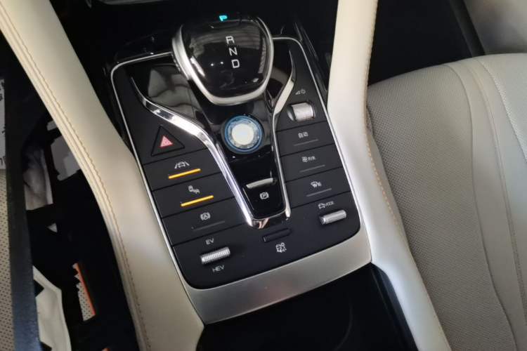 Used BYD Song PLUS New Energy 2021 DM-i 110KM Flagship PLUS Gear Lever