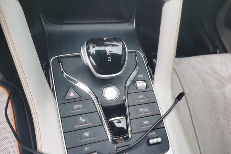 Used BYD Song PLUS New Energy 2021 DM-i 110KM Flagship PLUS 5G Edition Gear Lever