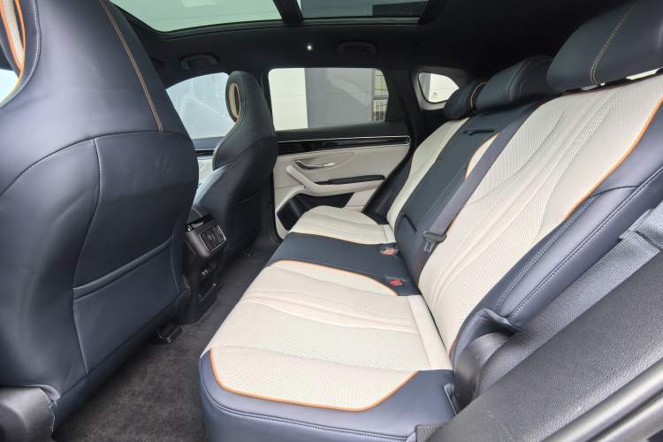Used BYD Song PLUS New Energy 2021 DM-i 110KM Flagship PLUS Interior 2