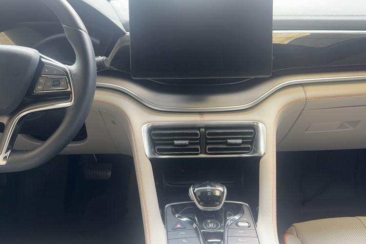 Used BYD Song PLUS New Energy 2021 DM-i 51KM Prestige Model Interior 7