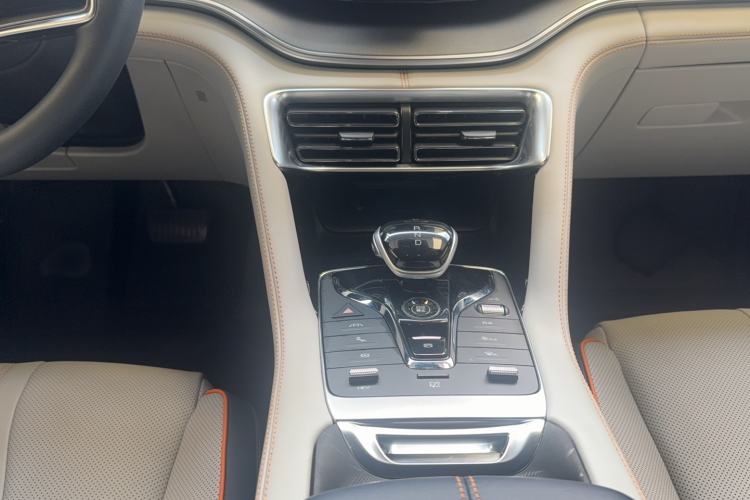 Used BYD Song PLUS New Energy 2021 DM-i 51KM Prestige Model Interior 8