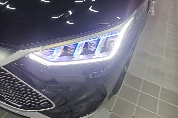 Used BYD Song PLUS New Energy 2021 DM-i 110KM Flagship PLUS Left Front Headlight
