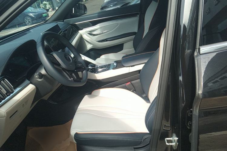 Used BYD Song PLUS New Energy 2021 DM-i 110KM Flagship Model Left Front Seat