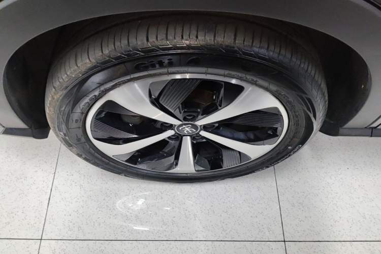 Used BYD Song PLUS New Energy 2021 DM-i 110KM Flagship Model Left Front Wheel Hub