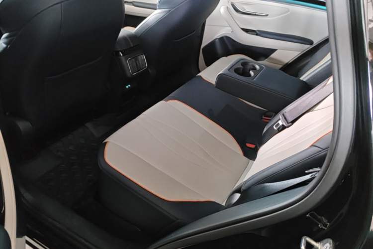 Used BYD Song PLUS New Energy 2021 DM-i 110KM Flagship Model Left Rear Seat