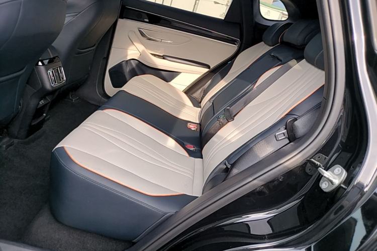 Used BYD Song PLUS New Energy 2021 EV Flagship Model Left Rear Seat