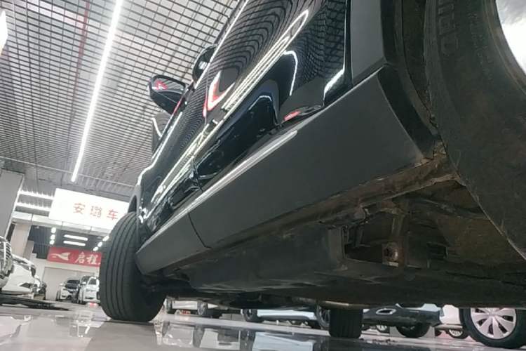 Used BYD Song PLUS New Energy 2021 DM-i 110KM Flagship Model Left Side Sill