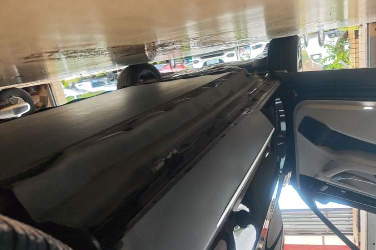Used BYD Song PLUS New Energy 2021 EV Flagship Model Left Side Sill