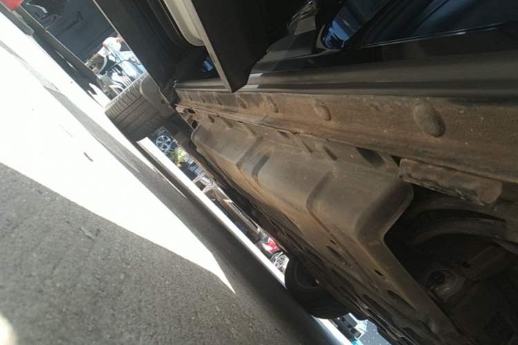 Used BYD Song PLUS New Energy 2021 DM-i 110KM Flagship Model Left Side Sill