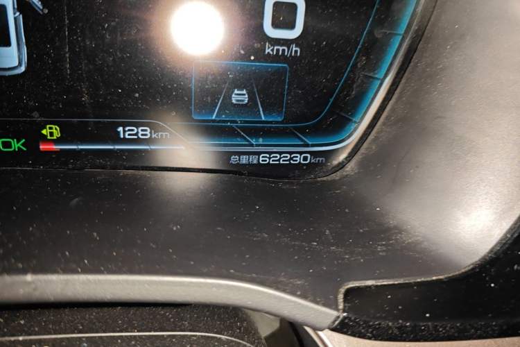 Used BYD Song PLUS New Energy 2021 DM-i 110KM Flagship PLUS Odometer Close Up